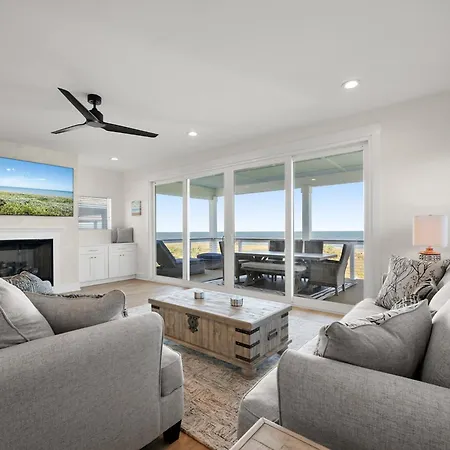 Beachside Beauty At Surfview Paradise